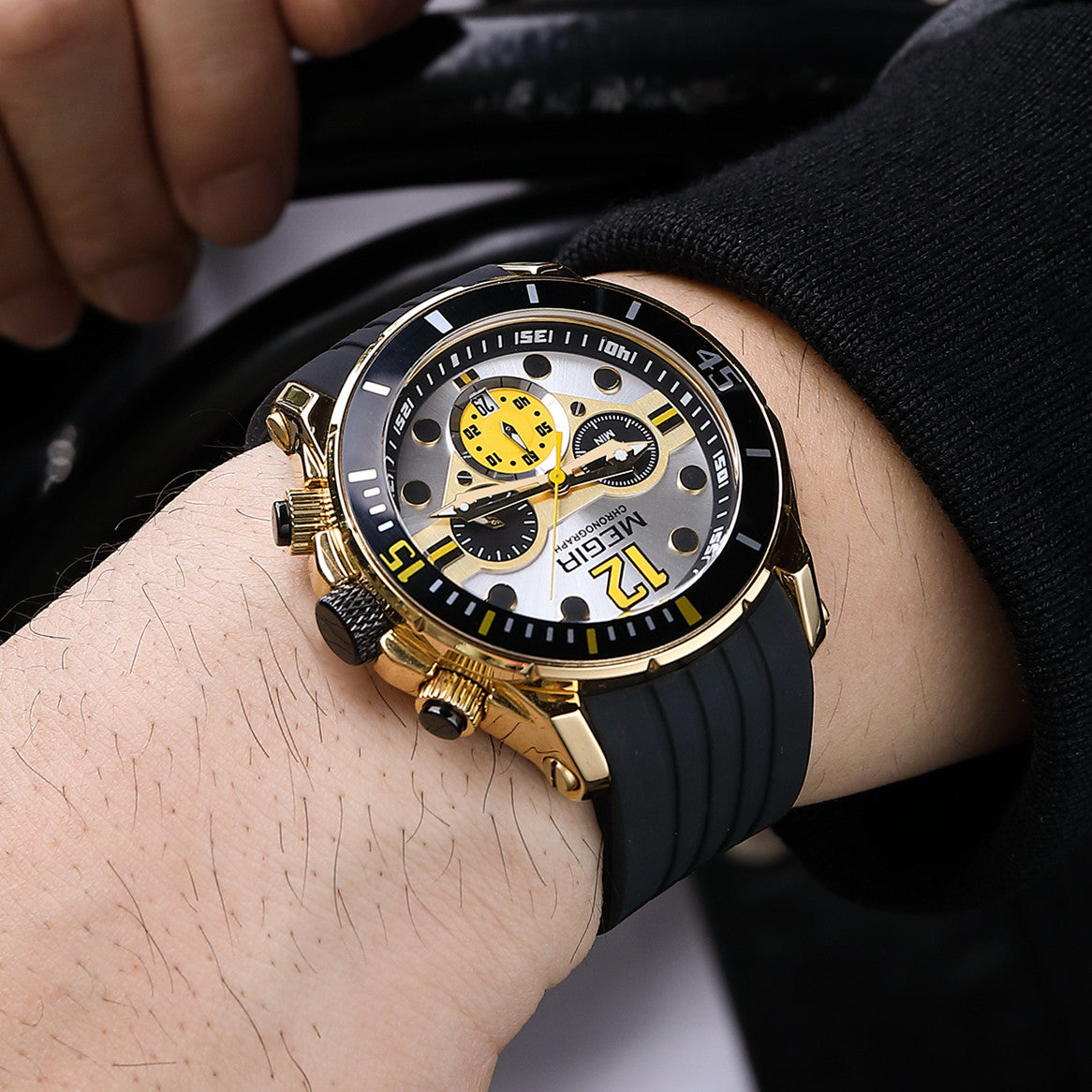 MEGIR Men Sport Military Watches Luminous Waterproof Male Chronograph Clock Luxury Casual Big Dial Wrist Watches Reloj Hombre